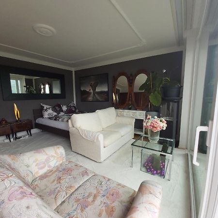 Penthouse In Schaan Lägenhet Exteriör bild